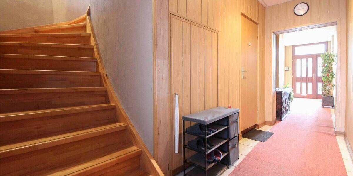 Reihenmittelhaus Calbe - 5 Zimmer, 220 m&sup2;, 113.000&euro; | Angebot:26176324