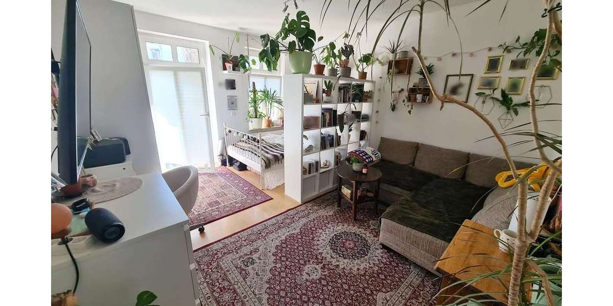 Etagenwohnung Magdeburg Stadtfeld Ost - 2 Zimmer, 37 m&sup2;, 300&euro; | Angebot:27348829