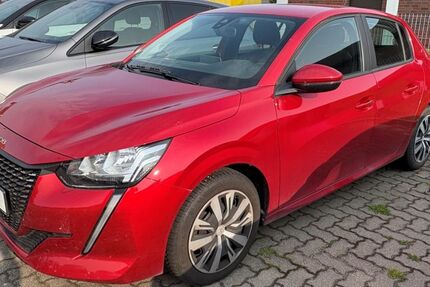 Peugeot 208 31.987 km 12.990 € Schönebeck 39218