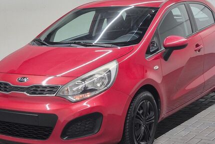 Kia Rio 288.540 km 3.480 &euro; Langenweddingen 39171