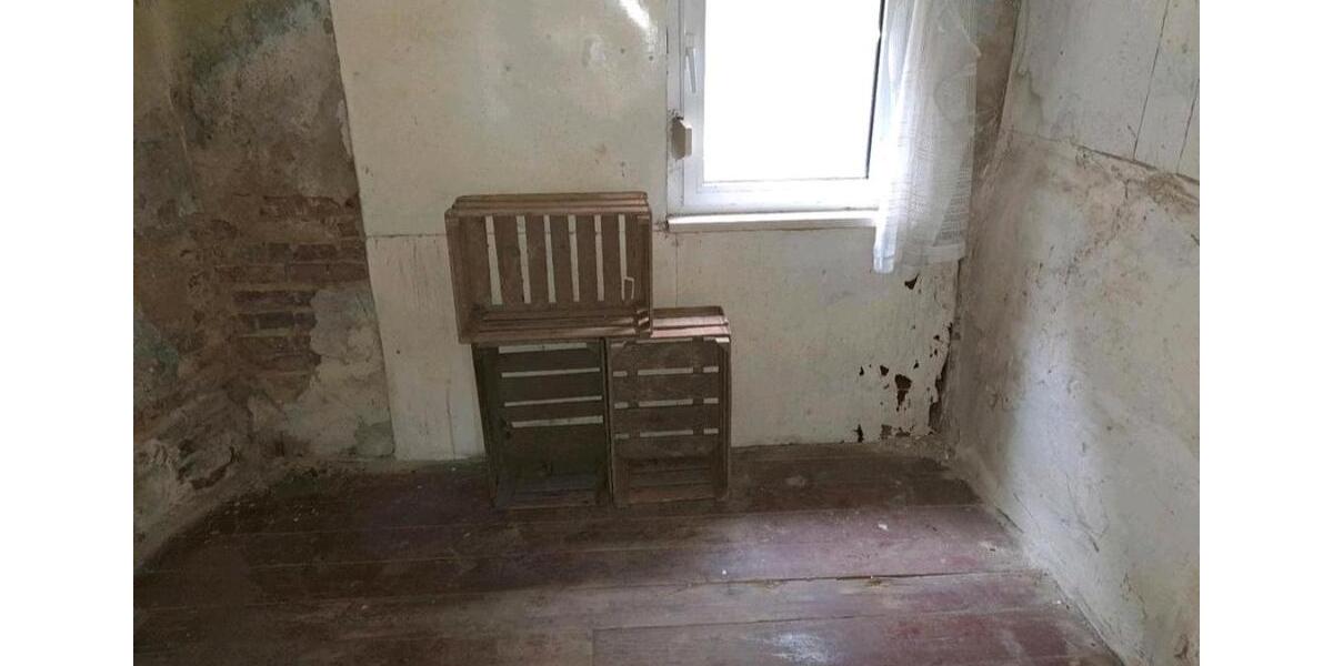 Einfamilienhaus Eilsleben - 11 Zimmer, 160 m&sup2;, 32.999&euro; | Angebot:27107774