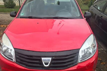 Dacia Sandero 22.000 km 2.800 € Magdeburg 39120