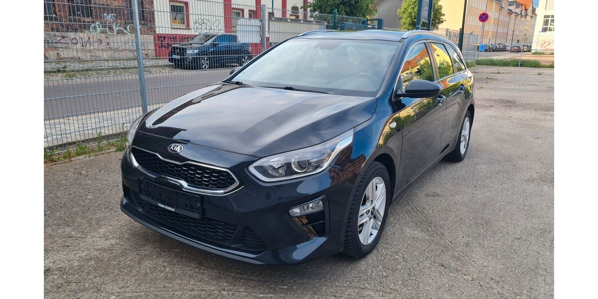 Kia ceed Sportswagon 213.114 km 7.900 &euro; Magdeburg 39104