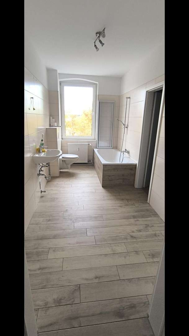 Wohnung zum Mieten in Wolmirstedt 750 € 110 m² 4 zimmer