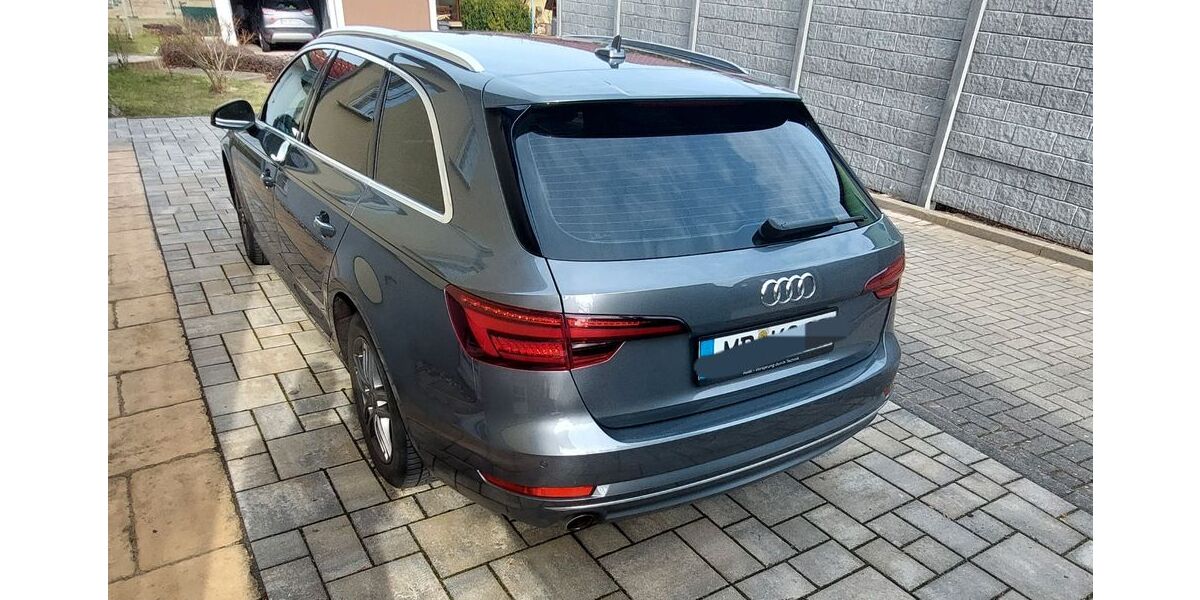 Audi A4 82.000 km 22.000 &euro; Magdeburg 39130