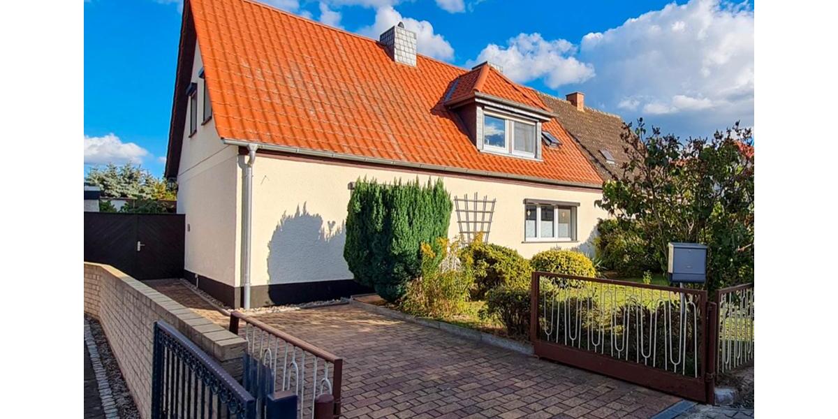 Doppelhaushälfte Burg - 4 Zimmer, 130 m&sup2;, 274.000&euro; | Angebot:26631608