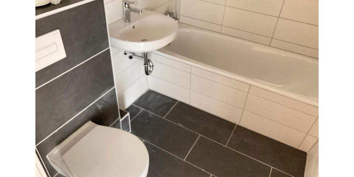 Etagenwohnung Magdeburg Alt Olvenstedt - 3 Zimmer, 58 m&sup2;, 396&euro; | Angebot:25098620