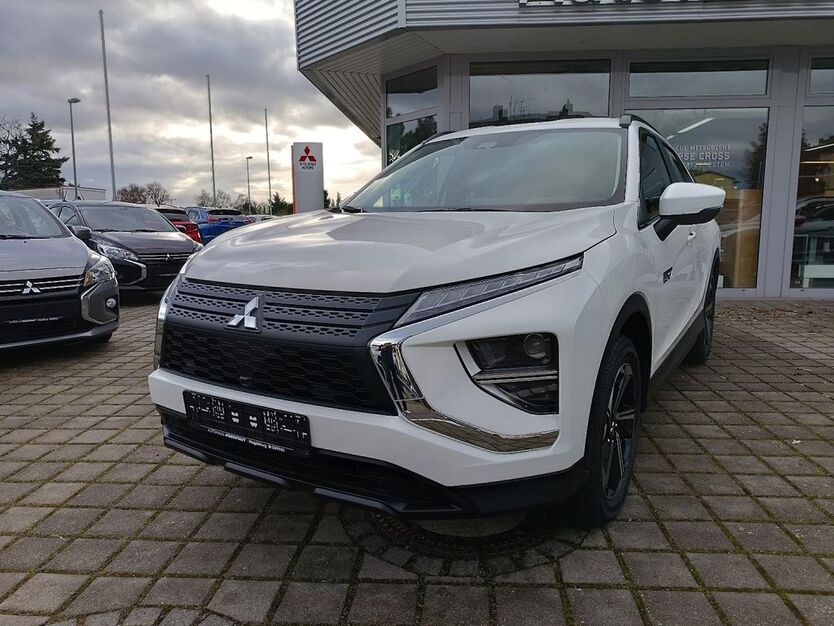 Mitsubishi Eclipse Cross 1.499 km 29.990 € Magdeburg 39124