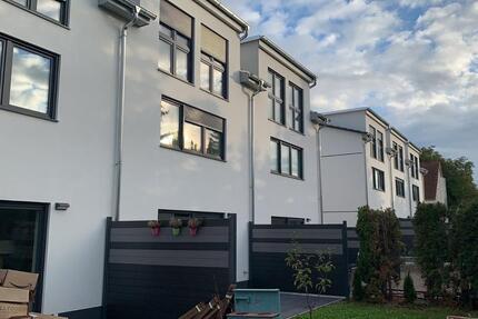 Haus Magdeburg Ottersleben - 5 Zimmer, 155 m&sup2;, 1.600&euro; | Angebot:26545708