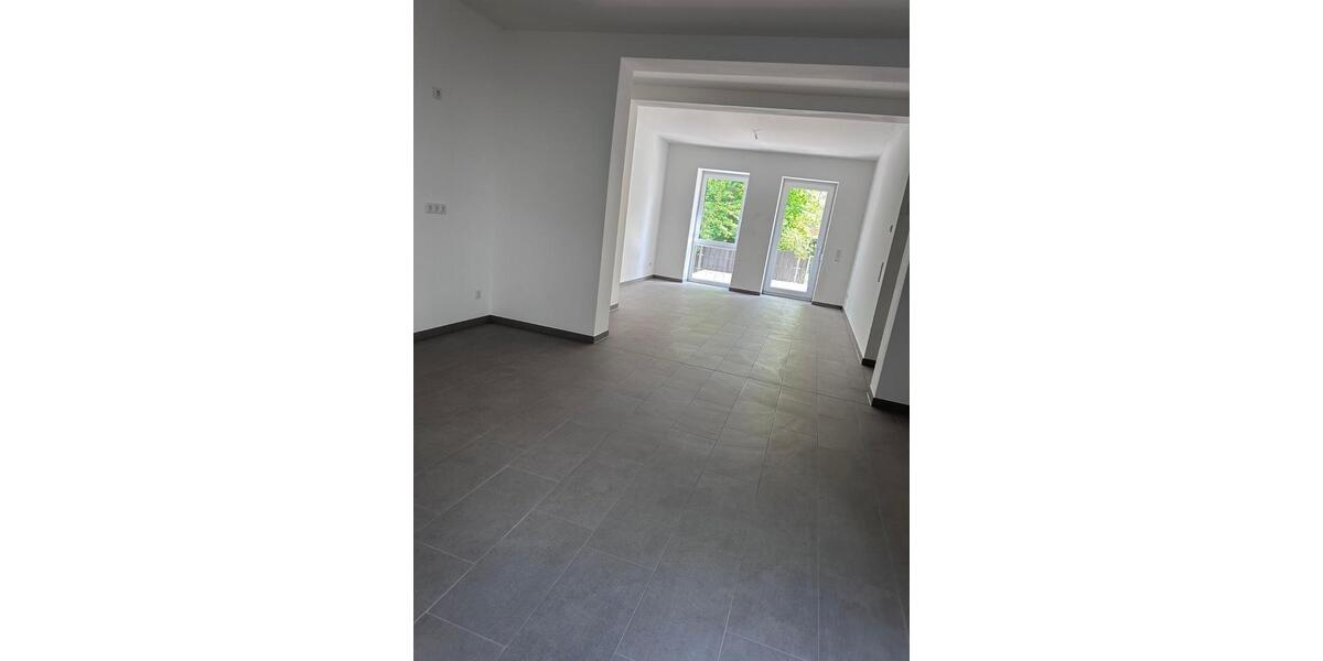 Erdgeschoßwohnung Magdeburg Leipziger Straße - 2 Zimmer, 76 m&sup2;, 675&euro; | Angebot:25540630