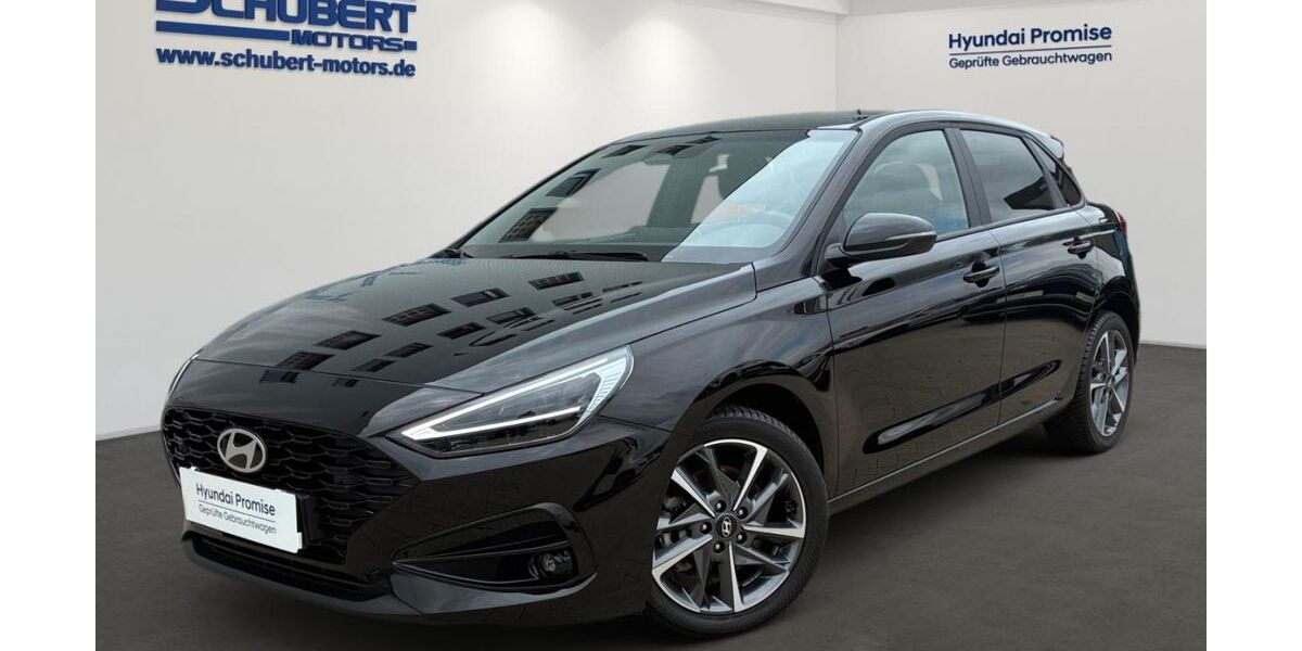 Hyundai i30 11.570 km 23.490 &euro; Magdeburg 39108