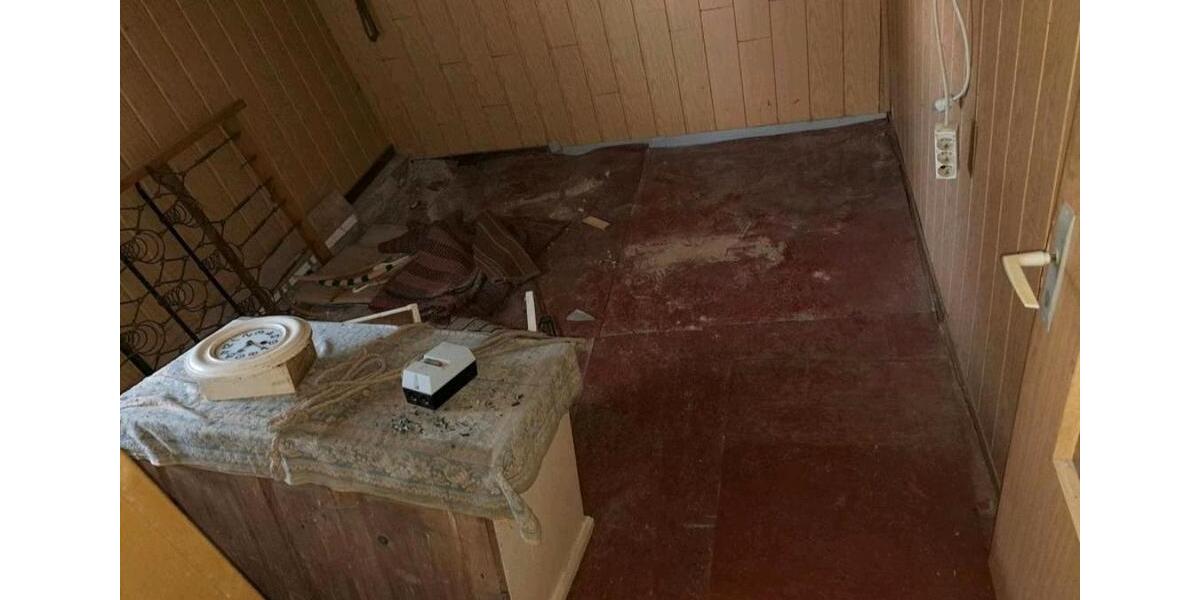 Einfamilienhaus Eilsleben - 11 Zimmer, 160 m&sup2;, 32.999&euro; | Angebot:26254173