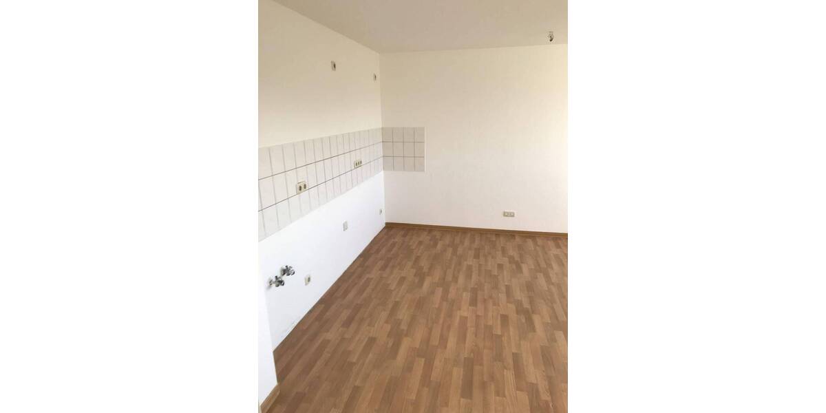Etagenwohnung Magdeburg Sudenburg - 2 Zimmer, 34 m&sup2;, 250&euro; | Angebot:26176409