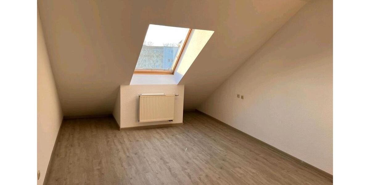 Dachgeschoßwohnung Magdeburg Ottersleben - 3 Zimmer, 79 m&sup2;, 761&euro; | Angebot:26021685