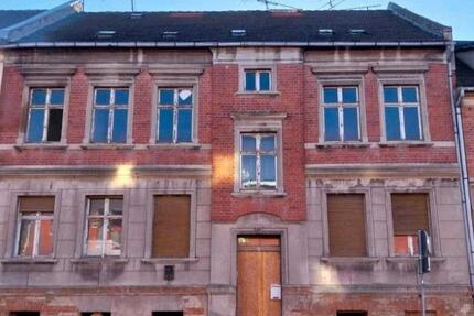 Haus Burg - 10 Zimmer, 244 m&sup2;, 70.000&euro; | Angebot:26535772