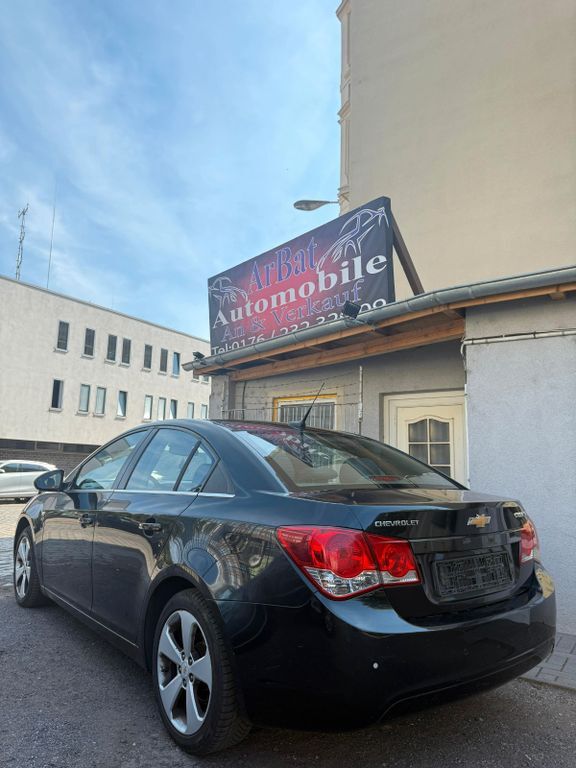 Chevrolet Cruze 221.000 km 4.590 € Magdeburg 39106