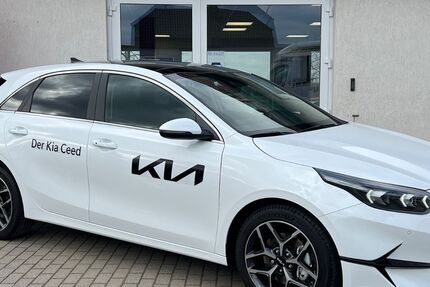 Kia ceed / Ceed 4.900 km 28.990 &euro; Burg OT Reesen 39288