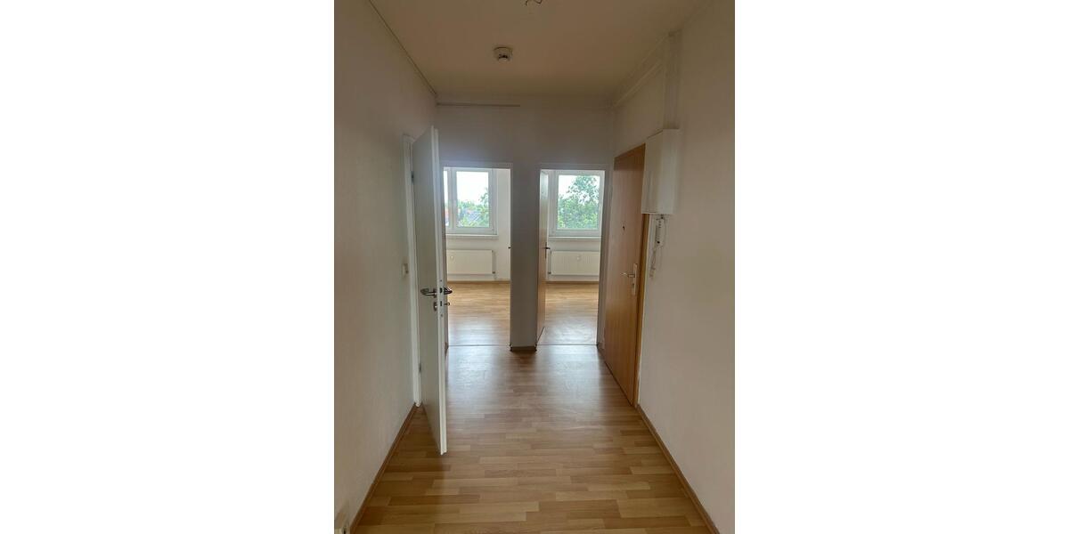 Etagenwohnung Magdeburg Brückfeld - 4 Zimmer, 65 m&sup2;, 475&euro; | Angebot:21693995