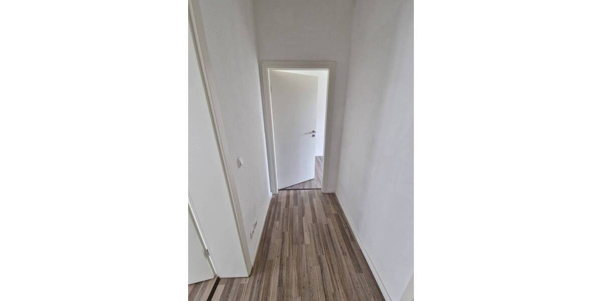 Etagenwohnung Magdeburg Cracau - 2 Zimmer, 48 m&sup2;, 339&euro; | Angebot:26557119