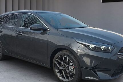 Kia ceed Sportswagon 1.001 km 25.490 &euro; Schönebeck (Elbe) 39218