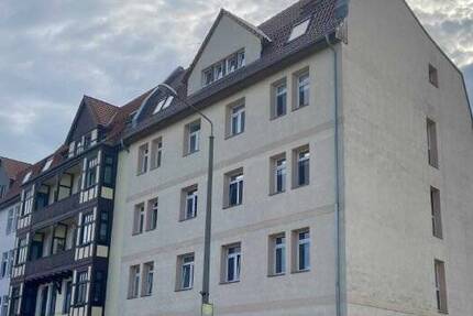 Schöne 3- Zimmer DG-Eigentumswohnung in Elbnähe 3 zimmer