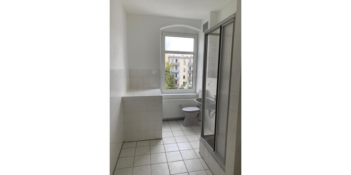 Etagenwohnung Magdeburg Brückfeld - 2 Zimmer, 48 m&sup2;, 330&euro; | Angebot:25382481