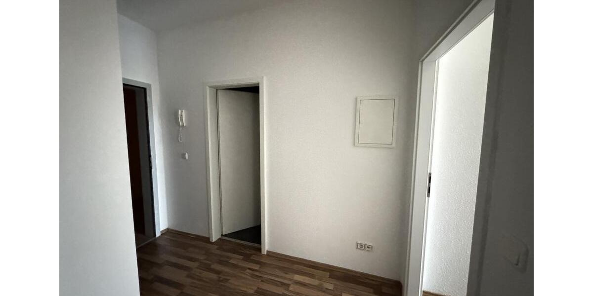 Etagenwohnung Magdeburg Diesdorf - 2 Zimmer, 60 m&sup2;, 400&euro; | Angebot:25361228