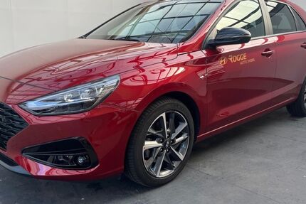 Hyundai i30 15.794 km 26.990 &euro; Magdeburg 39116