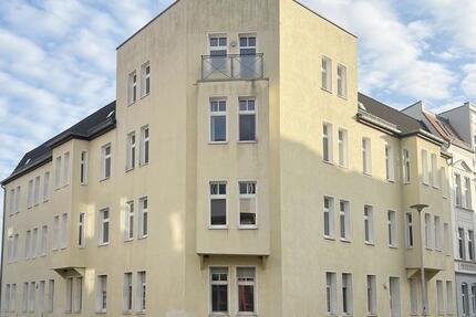 Wohnung Magdeburg Alte Neustadt - 4 Zimmer, 111 m&sup2;, 831&euro; | Angebot:23815804