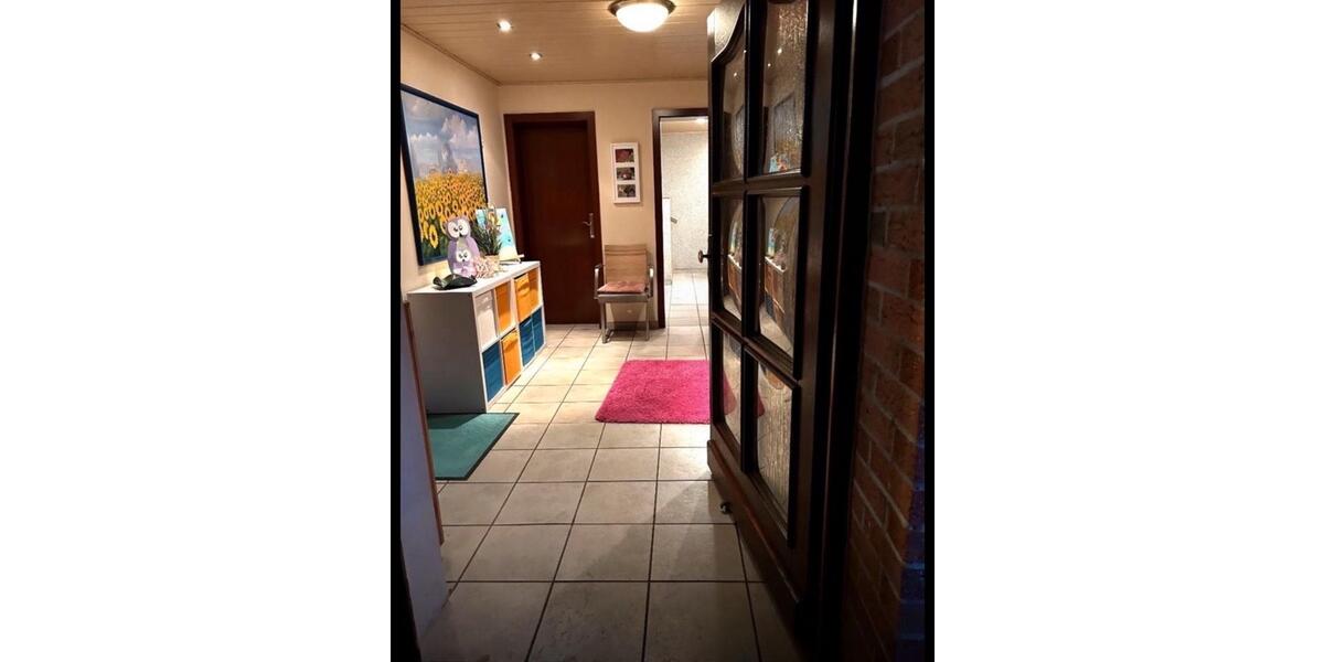 Reihenhaus Calbe (Saale) - 8 Zimmer, 220 m&sup2;, 399.000&euro; | Angebot:27134644