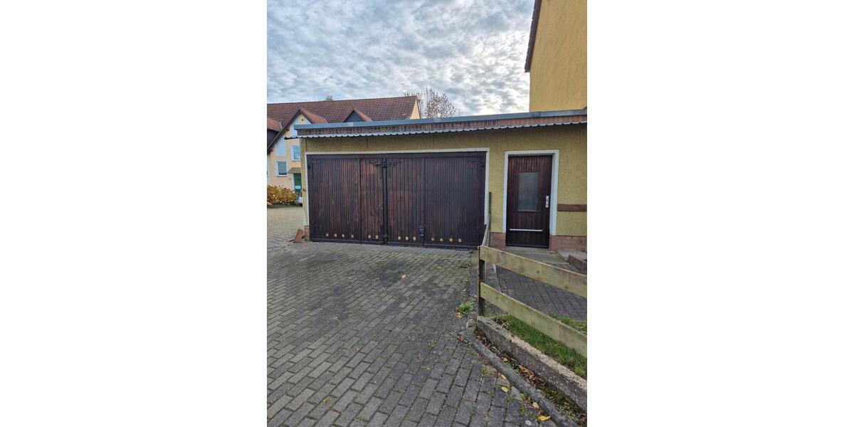 Reihenhaus Calbe (Saale) - 4 Zimmer, 75 m&sup2;, 95.000&euro; | Angebot:25149094