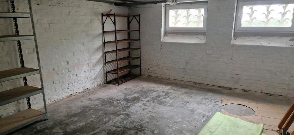 Erdgeschoßwohnung Calbe (Saale) - 3 Zimmer, 83 m&sup2;, 490&euro; | Angebot:24564585