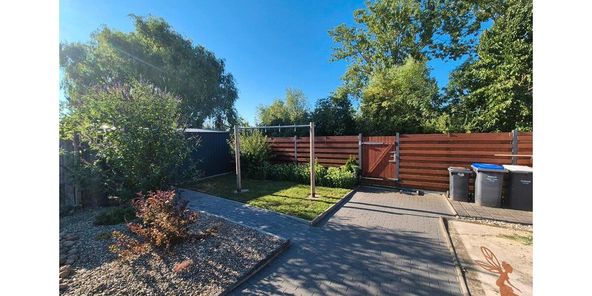 Reihenhaus Erxleben - 3 Zimmer, 85 m&sup2;, 140.000&euro; | Angebot:27027650