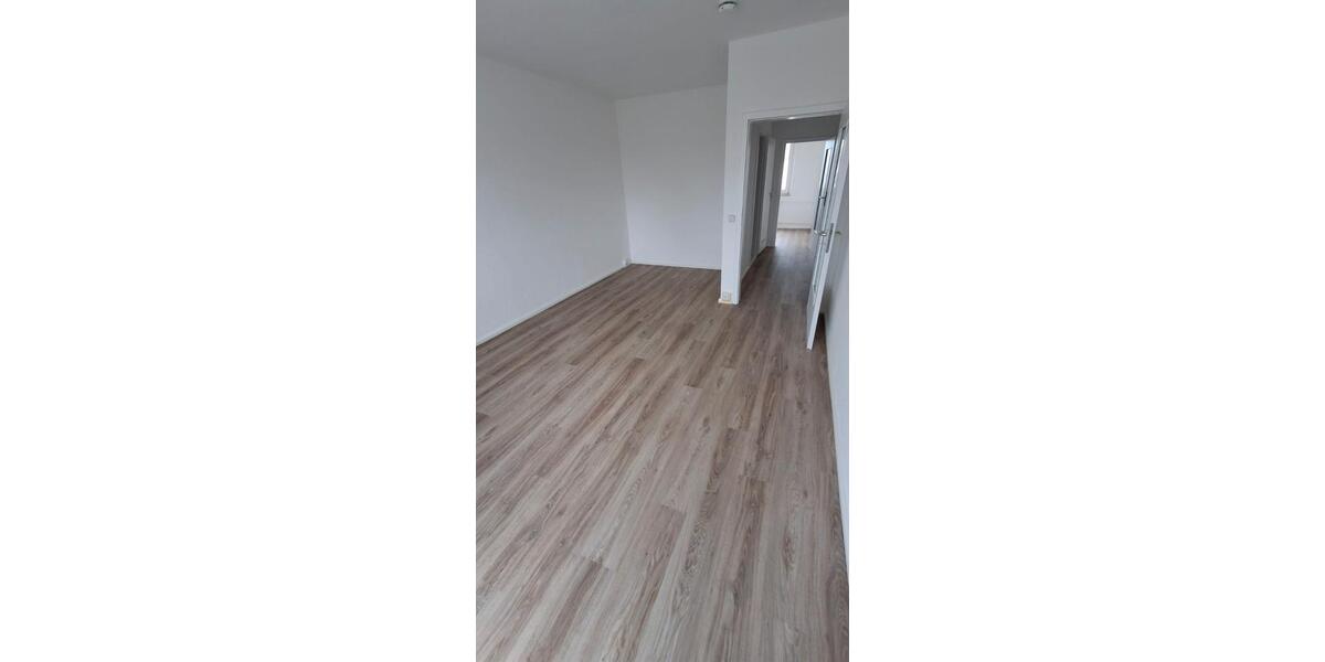 Etagenwohnung Magdeburg Alt Olvenstedt - 1 Zimmer, 36 m&sup2;, 210&euro; | Angebot:25974567