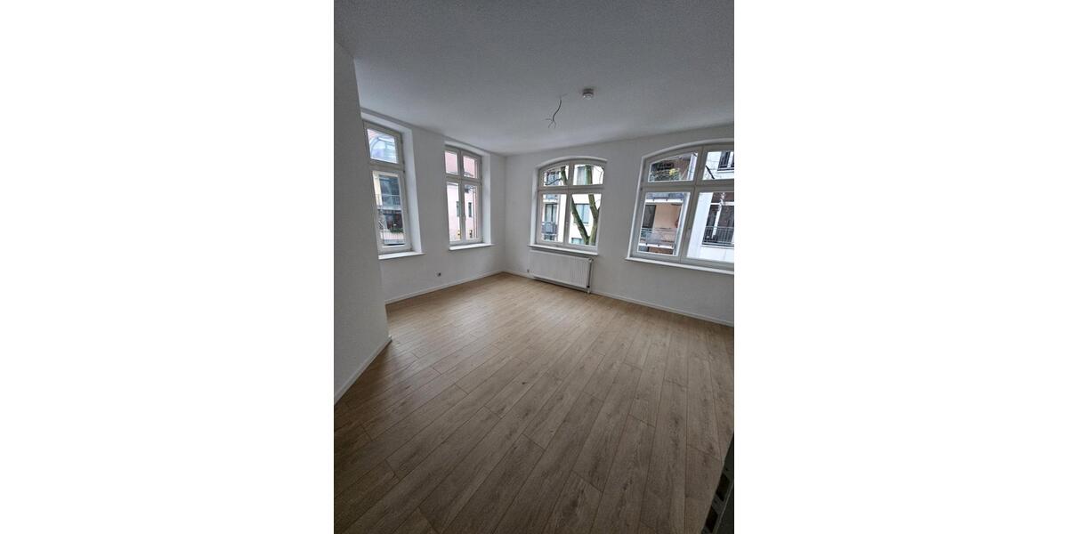 Etagenwohnung Magdeburg Neue Neustadt - 3 Zimmer, 89 m&sup2;, 630&euro; | Angebot:25903022