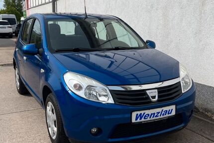 Dacia Sandero 158.000 km 3.450 &euro; Magdeburg 39128