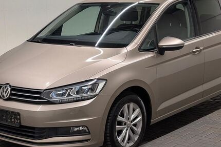 VW Touran 114.500 km 22.900 &euro; Langenweddingen 39171