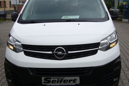 Opel Vivaro 110.557 km 17.896 &euro; Magdeburg 39116
