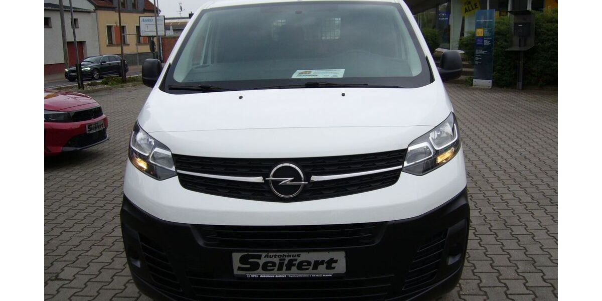 Opel Vivaro 110.557 km 17.896 &euro; Magdeburg 39116