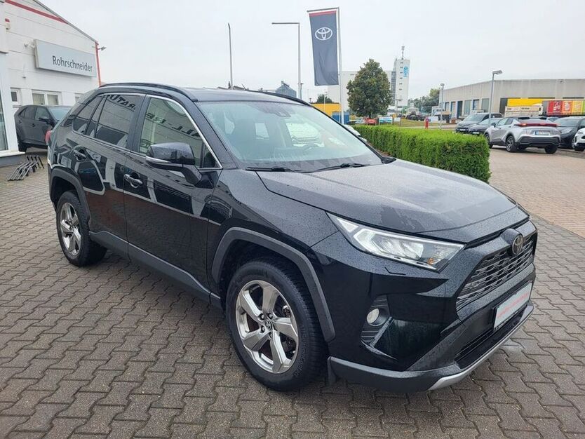 RAV 4