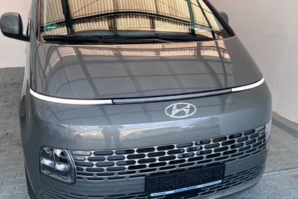 Hyundai STARIA 16.236 km 48.900 € Magdeburg 39116