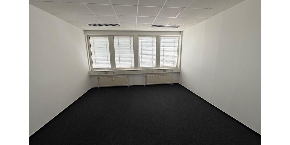 22m² Büro mit Parkplatz, Kantine, Glasfaser usw. zimmer