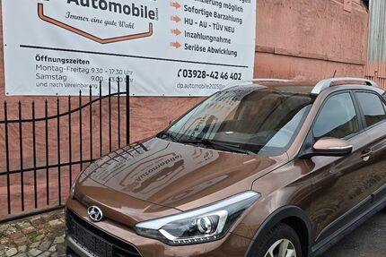 Hyundai i20 96.000 km 8.990 &euro; Schönebeck 39218