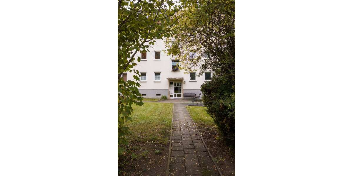 Etagenwohnung Calbe Grizehne - 2 Zimmer, 49 m&sup2;, 300&euro; | Angebot:23567238