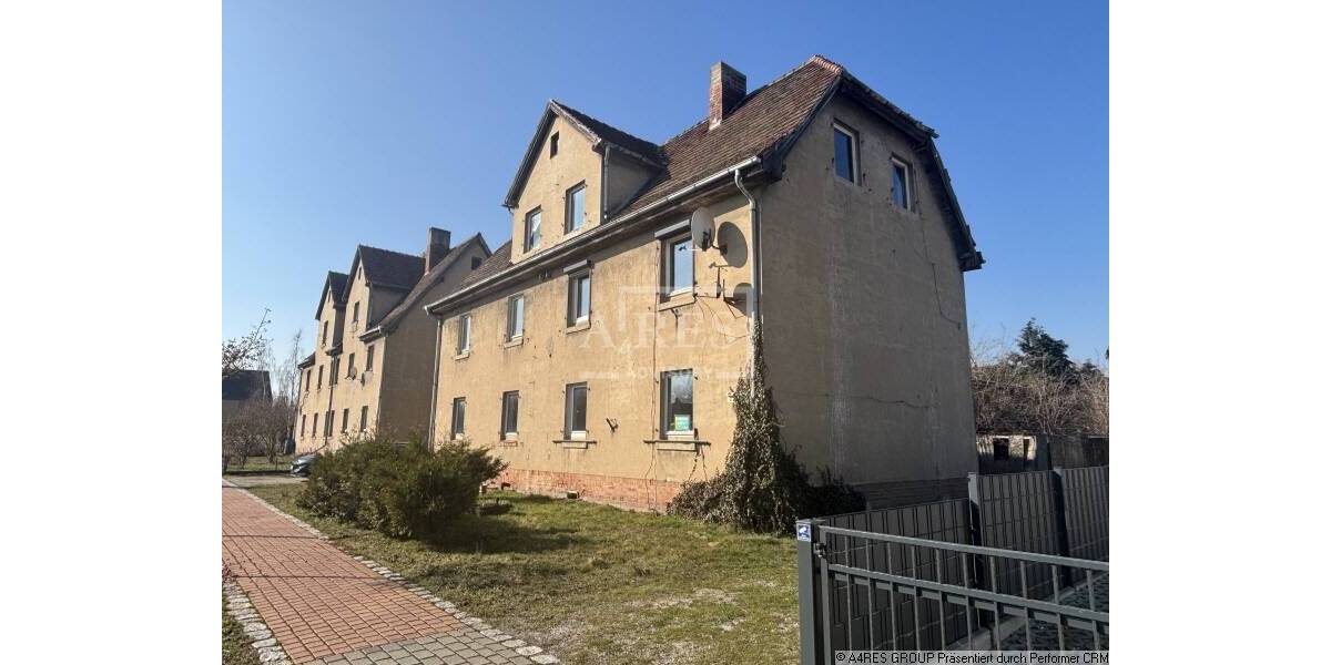 Mehrfamilienhaus, Wohnhaus Hakeborn Hakeborn - 1 Zimmer, 300 m&sup2;, 20.000&euro; | Angebot:25997801