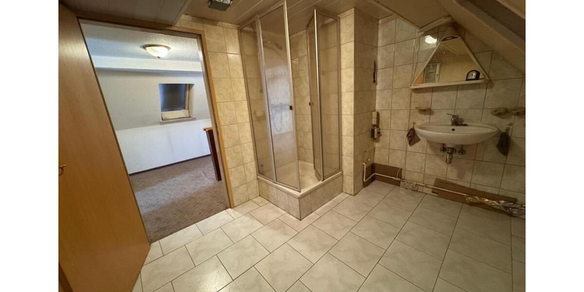 Einfamilienhaus Calbe (Saale) - 4 Zimmer, 140 m&sup2;, 79.500&euro; | Angebot:25973447