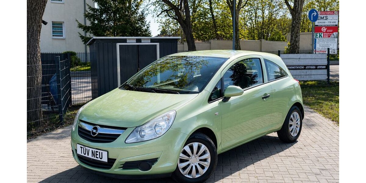 Opel Corsa 176.000 km 1.990 &euro; Heyrothsberge Bideritz 39175