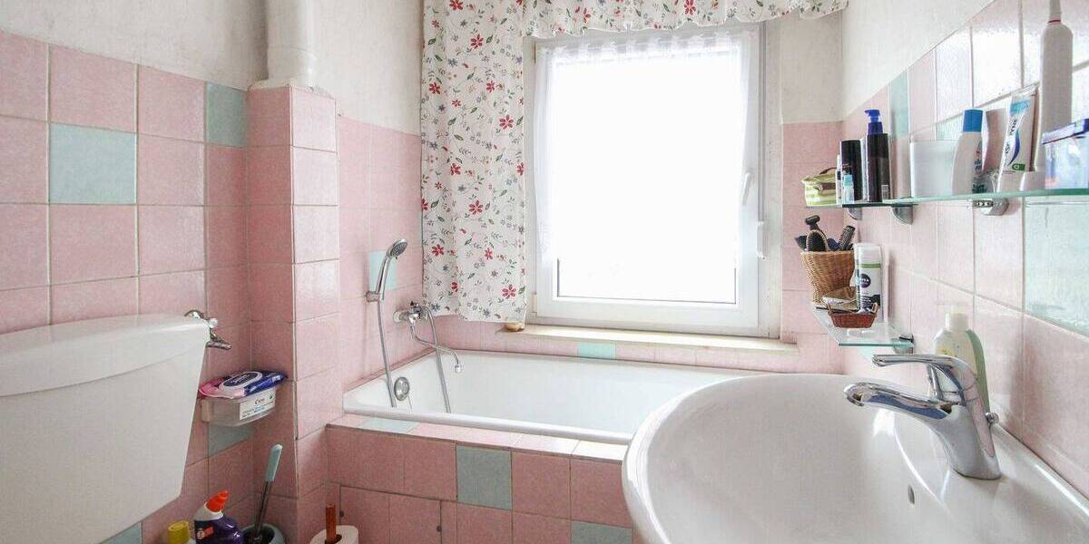 Einfamilienhaus Wolmirstedt - 5 Zimmer, 106 m&sup2;, 240.000&euro; | Angebot:26799333