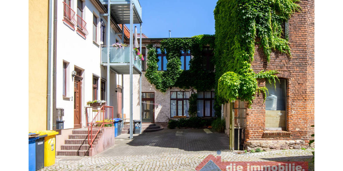 Mehrfamilienhaus, Wohnhaus Wolmirstedt - 1 Zimmer, 320 m&sup2;, 330.000&euro; | Angebot:25708718