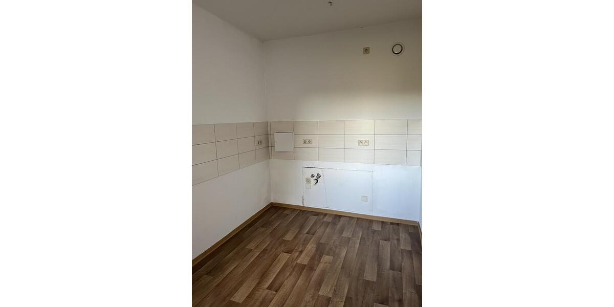 Etagenwohnung Wolmirstedt - 3 Zimmer, 70 m&sup2;, 455&euro; | Angebot:23507766